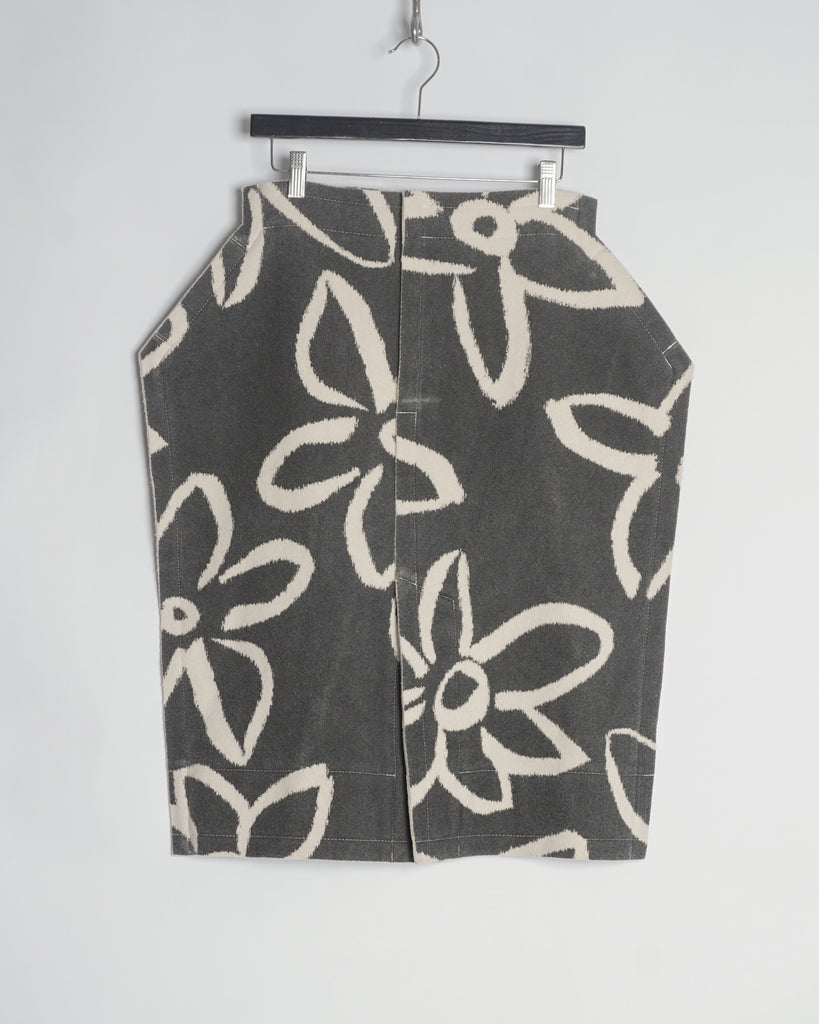 COMME des GARÇONS 2D floral skirt