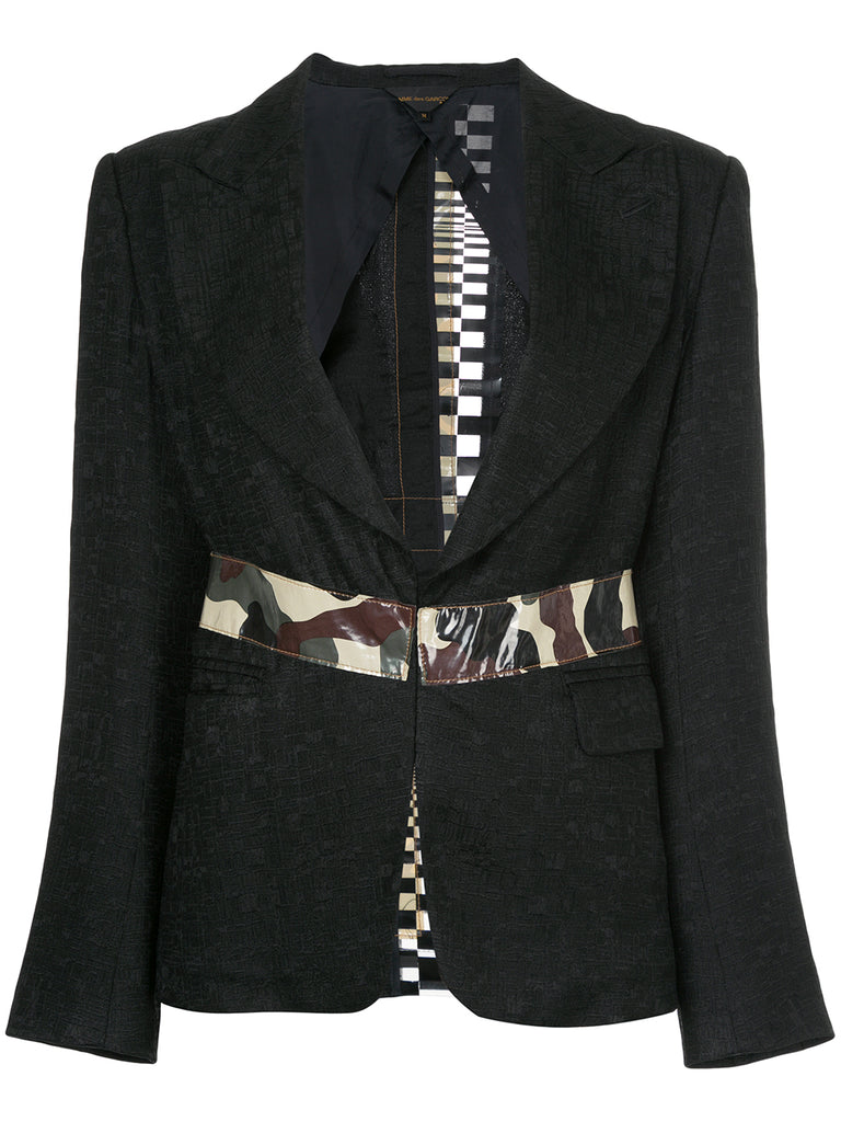 COMME DES GARÇONS VINTAGE camouflage appliquée blazer