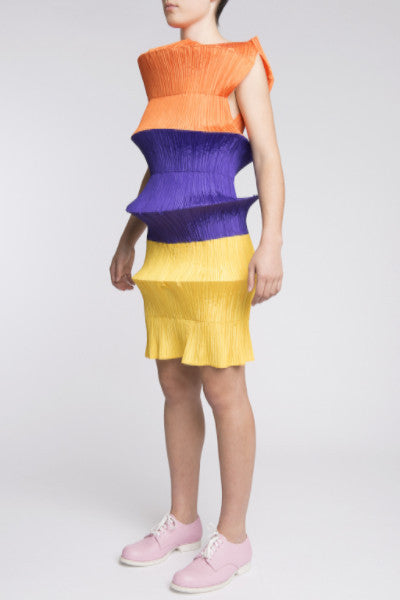 Issey Miyake Flying Saucer Dress – dot COMME Issey Miyake Flying Saucer Dress – dot COMME