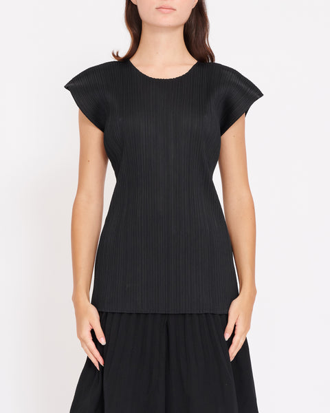 ISSEY MIYAKE Pleats Please cap sleeve top