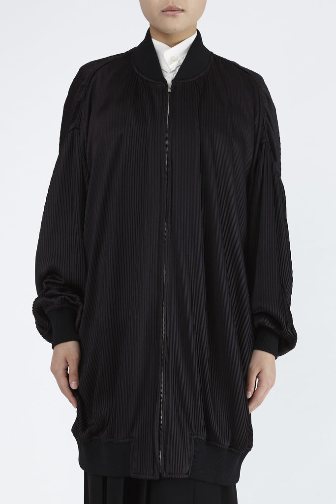 COMME des GARÇONS <br> Long pleated Jacket
