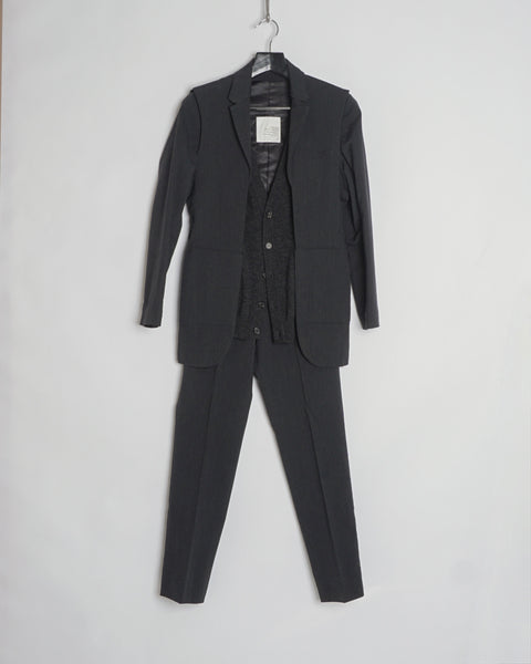 UNDERCOVER SMALL PARTS SUIT