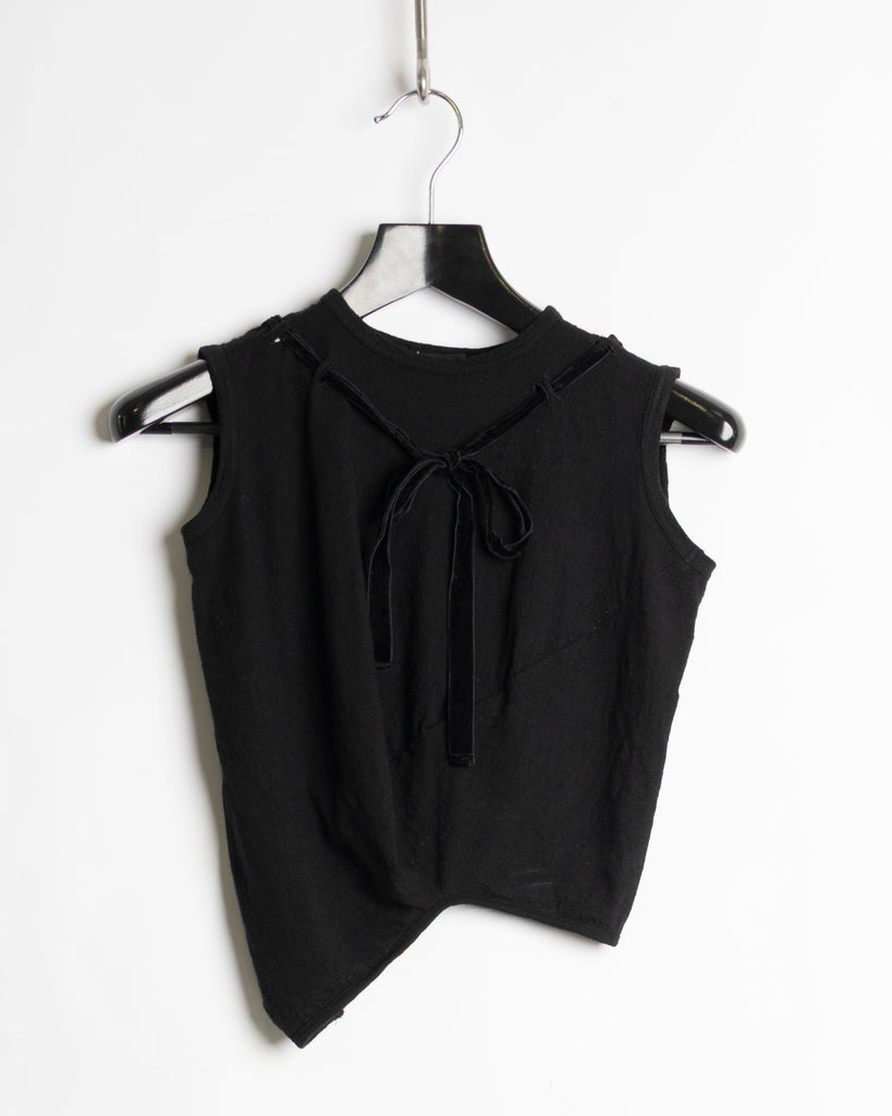 COMME des GARÇONS tricot baby girl bib