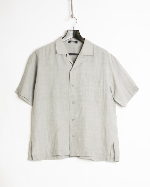 Issey Miyake Permanent Short Sleeve Button up