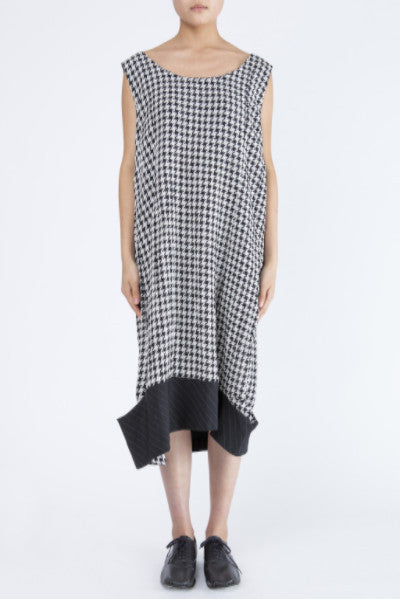 COMME des GARÇONS <br> Houndstooth Sack Dress