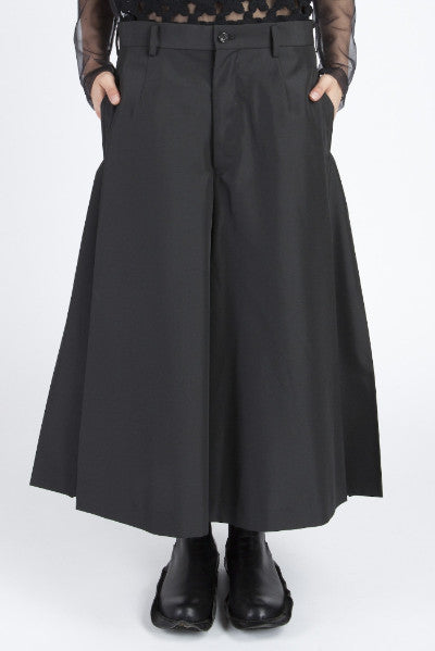 COMME des GARÇONS <br> Pleated hakama Pants