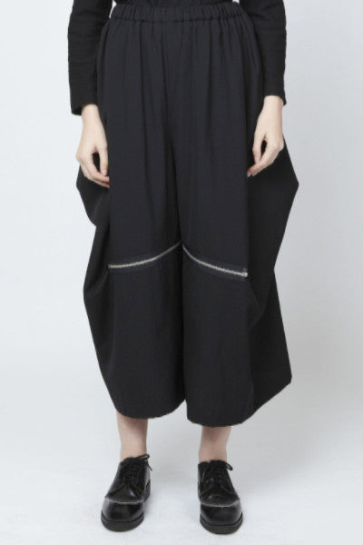 COMME des GARÇONS <br> Zip Leg Pants